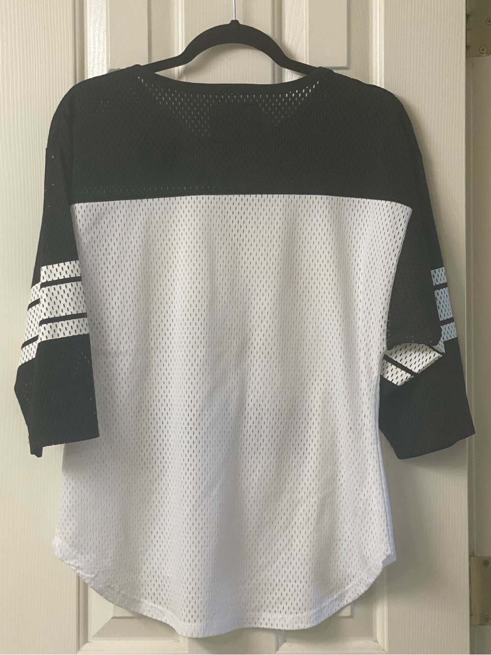 Minnesota Vikings NFL TEAM APPAREL Women’s Mesh Jersey Style Top Size Medium - Picture 10 of 16